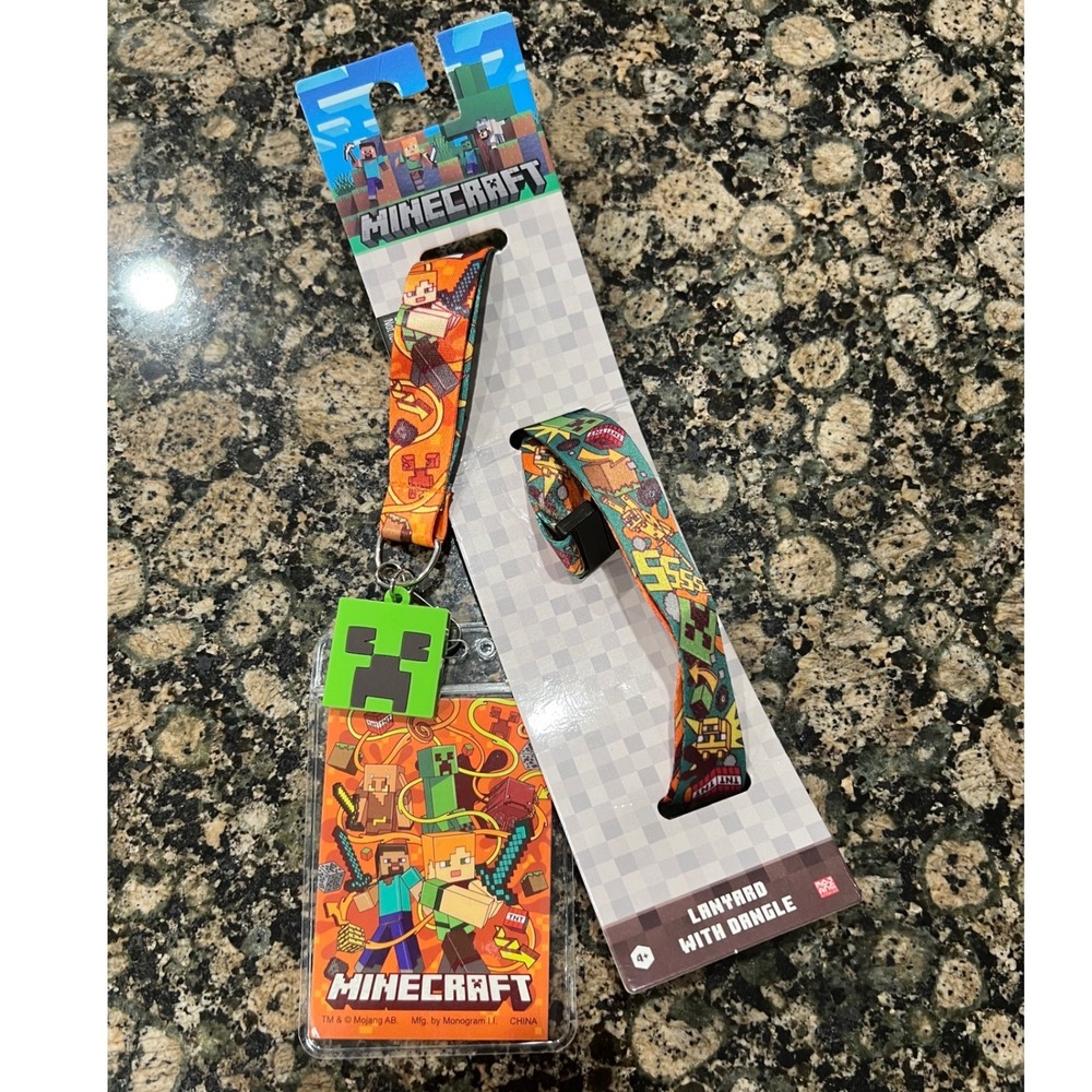Minecraft Lanyard with Dangle ID Badge Holder Creeper Charm New